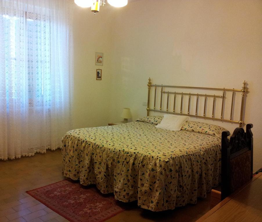 Casa Guaitoli Villa Bagni Di Petriolo Oda fotoğraf